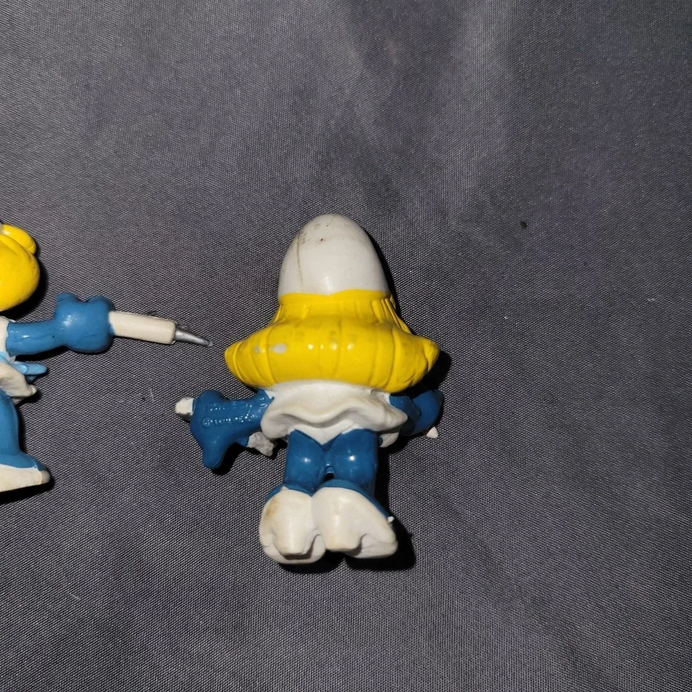 Vintage 1981 Mini PVC Smurf Smurfette Nurse Schleich/Peyo Secretary Figures 2